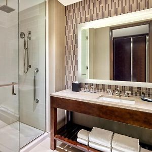 Deluxe King Room Premium View